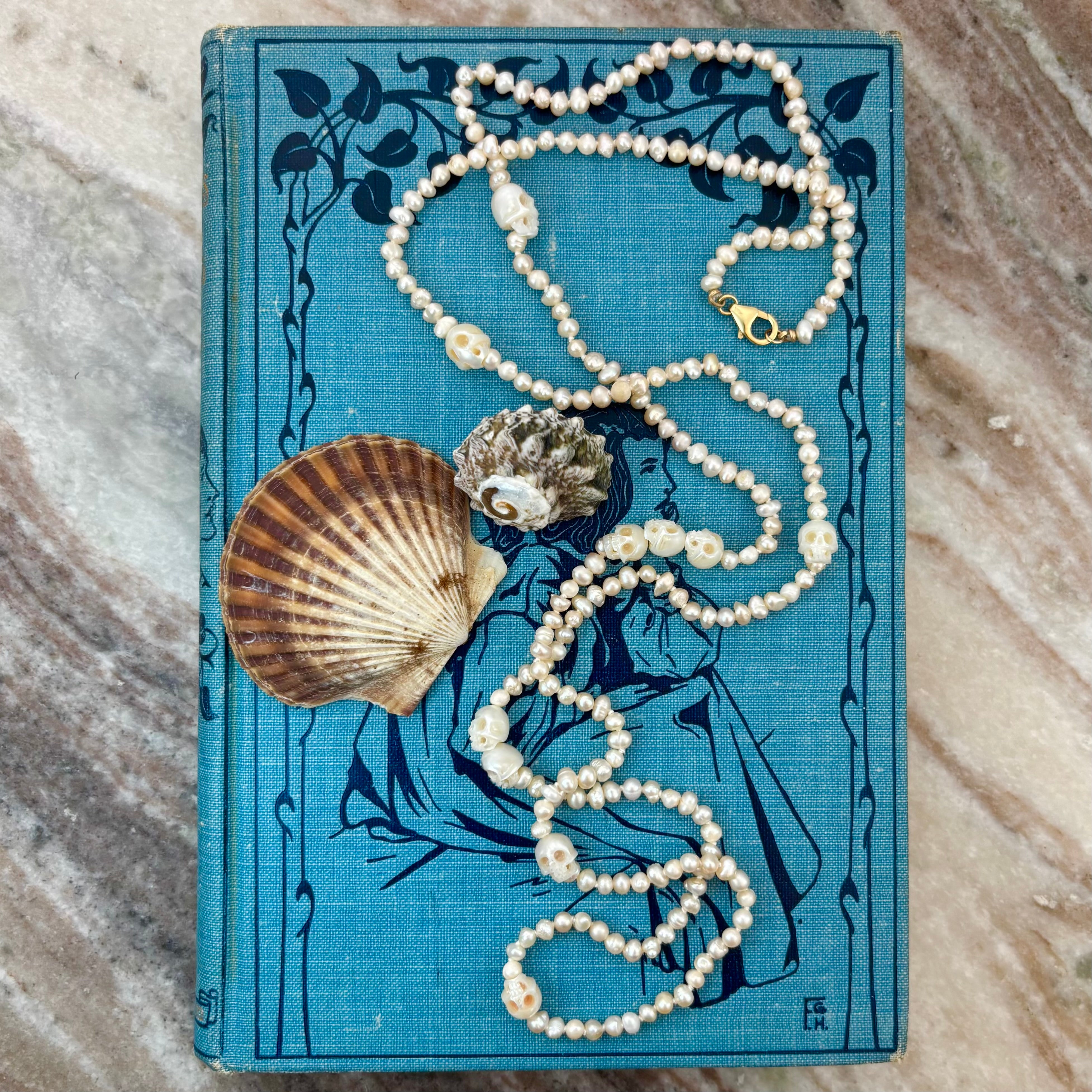 Eternal Dance Pearl Necklace