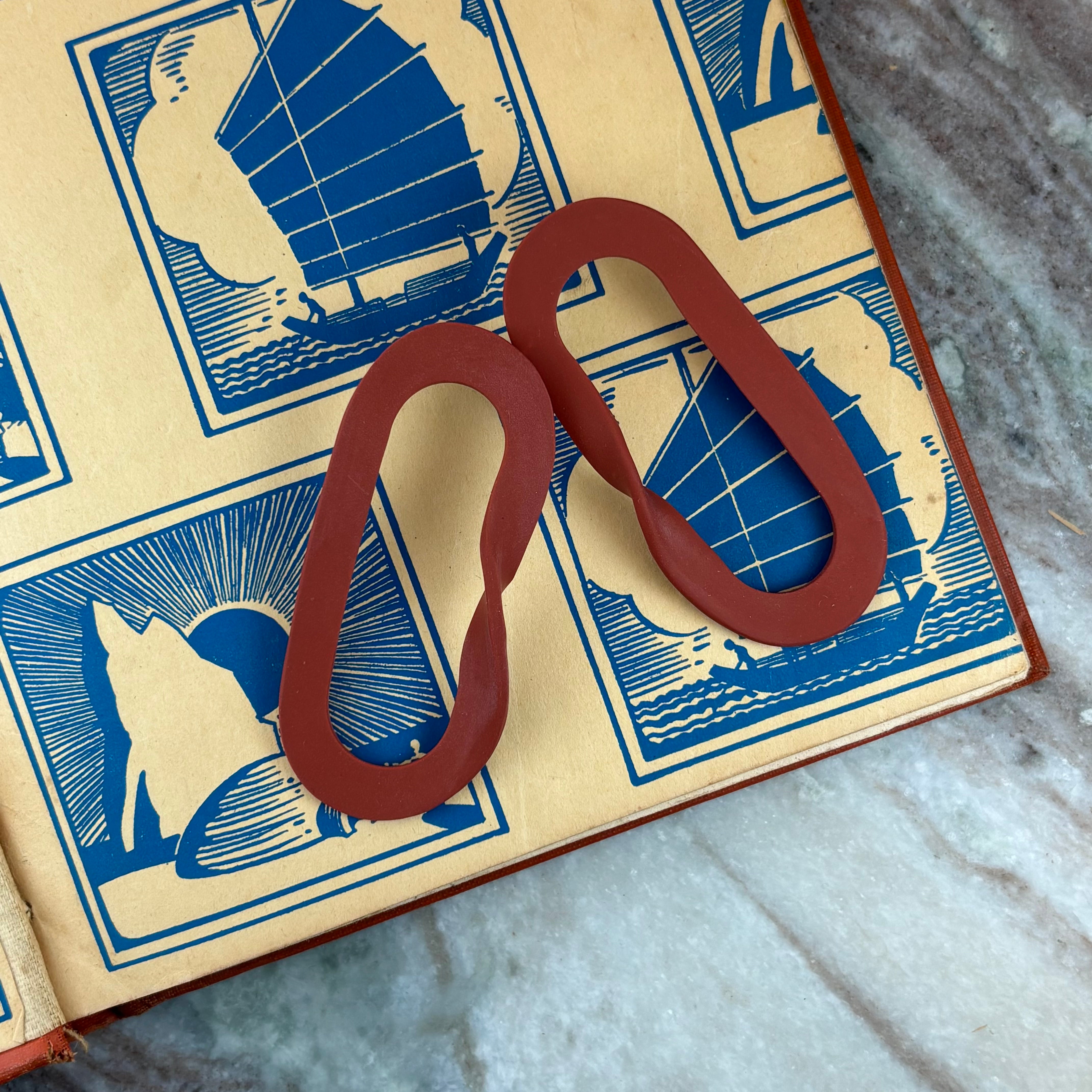 Vitis Earrings