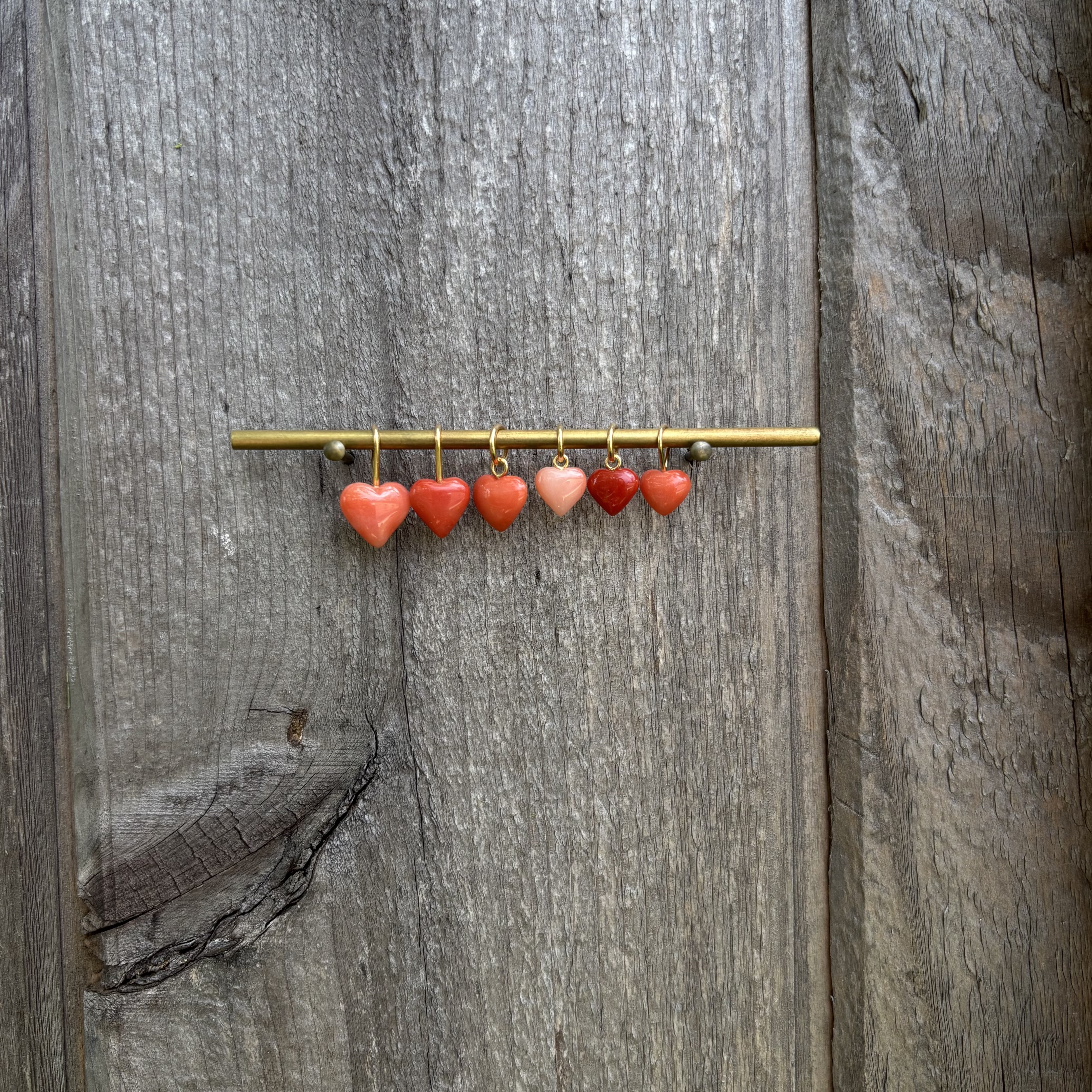 Grande Queen of Hearts Charm