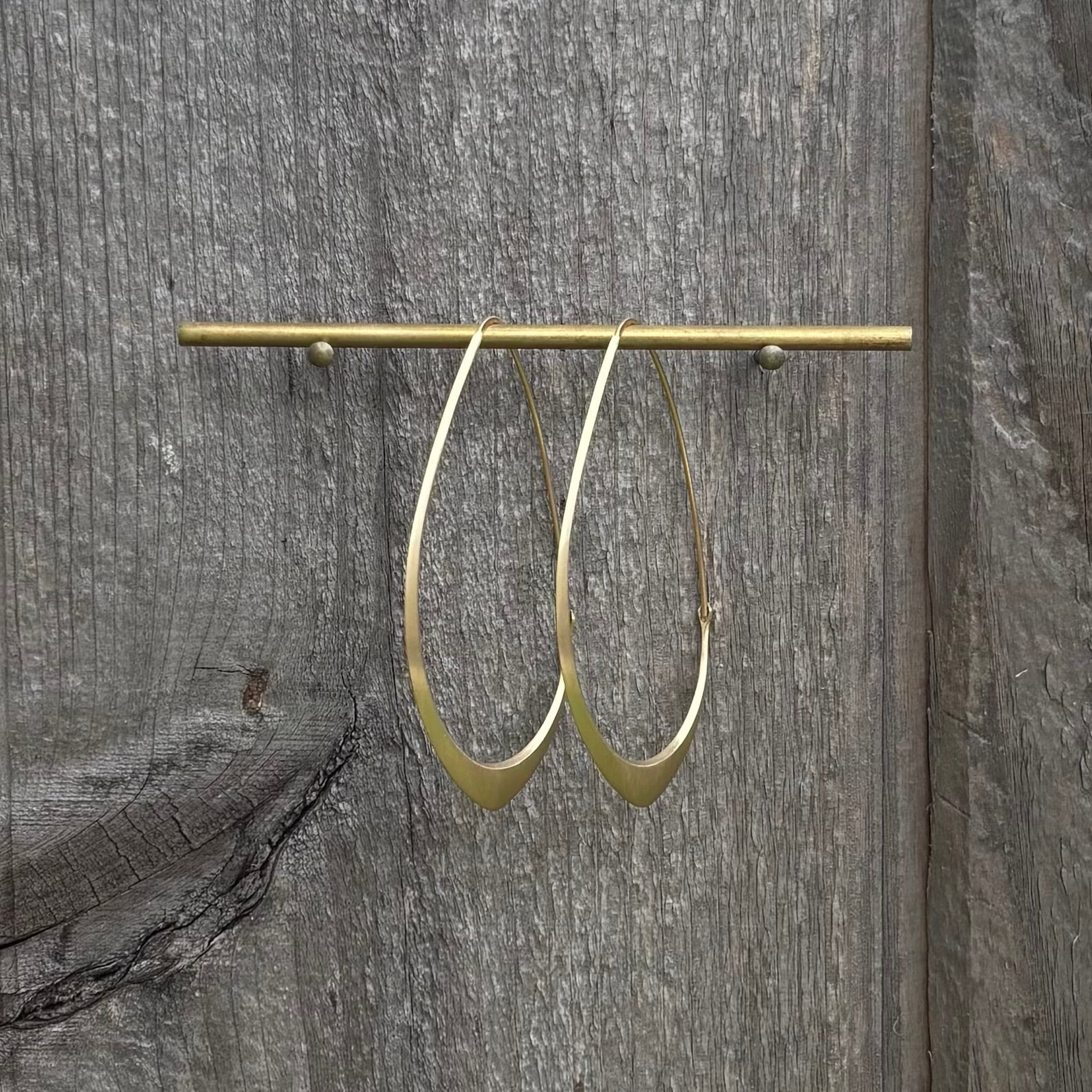 Large Facet Hoops in 14K Gold