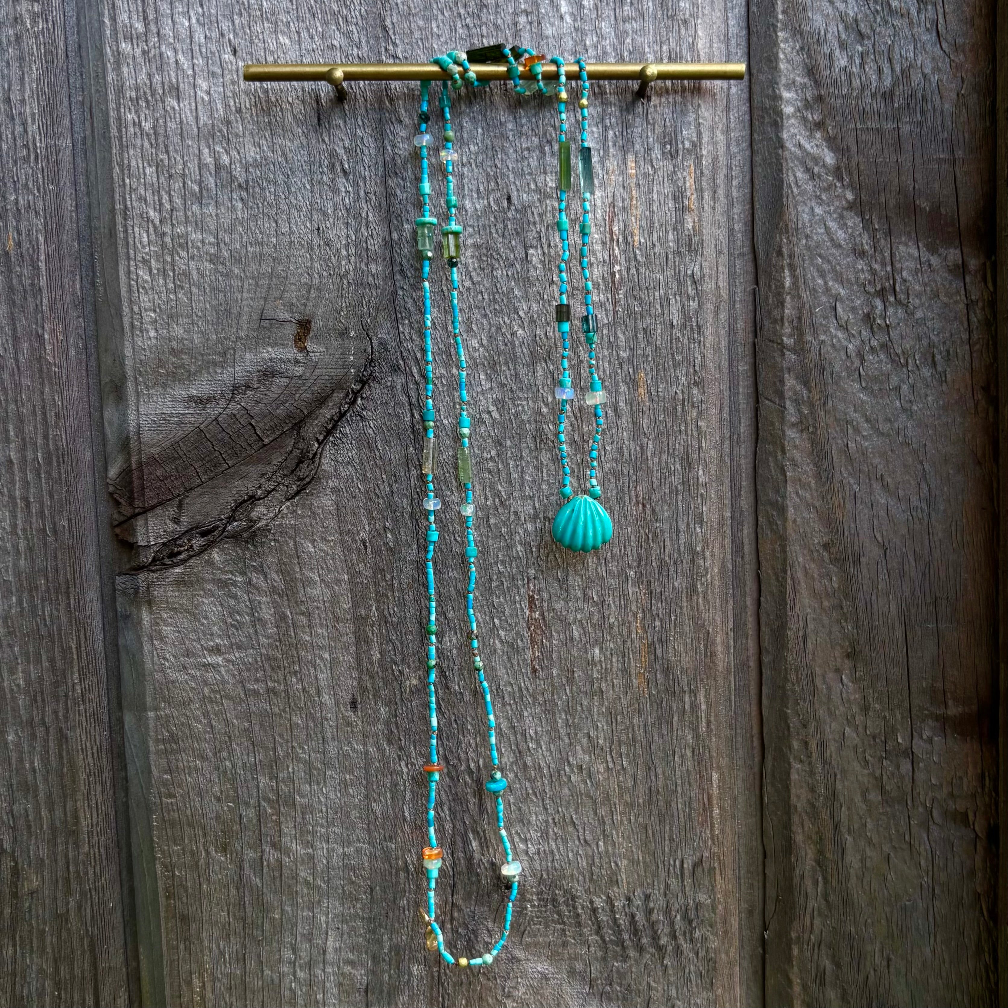 Delicate Coastal Knot in Mermaid