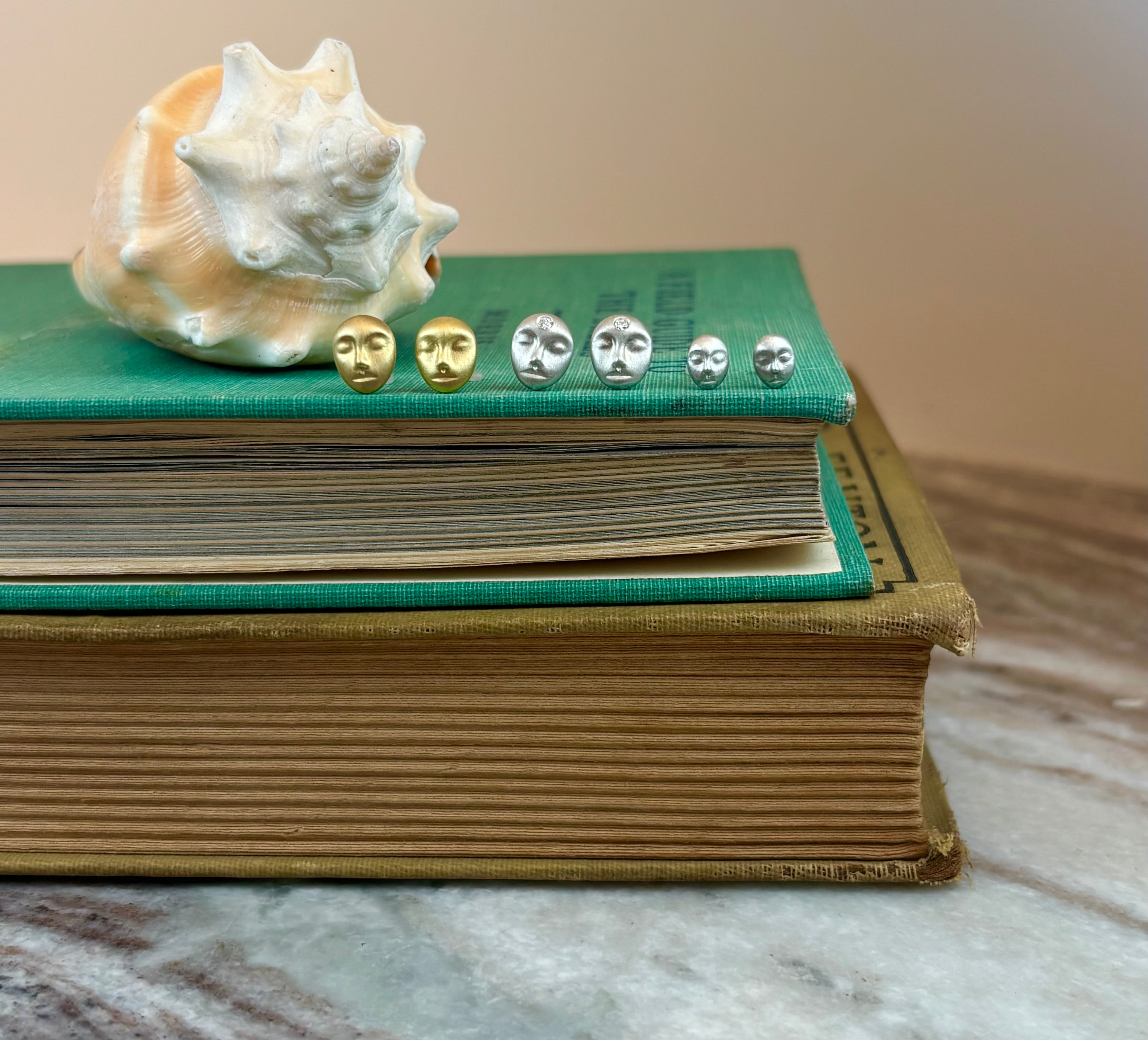 Large Grey Lady Cameo Studs in 18K Gold