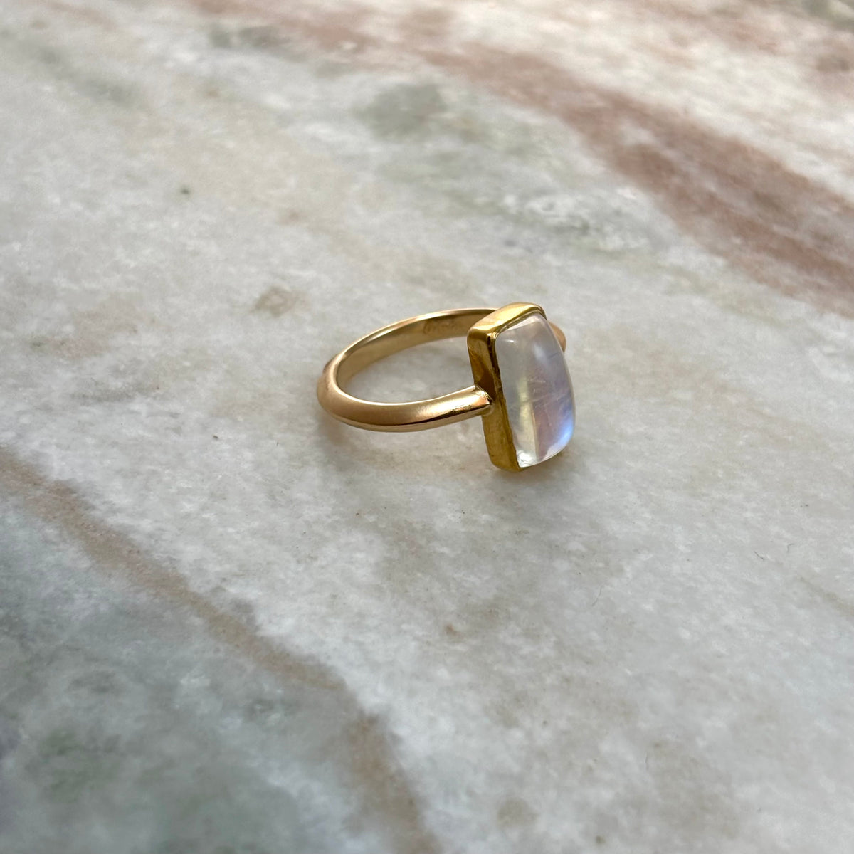 Sugarloaf Moonstone Ring