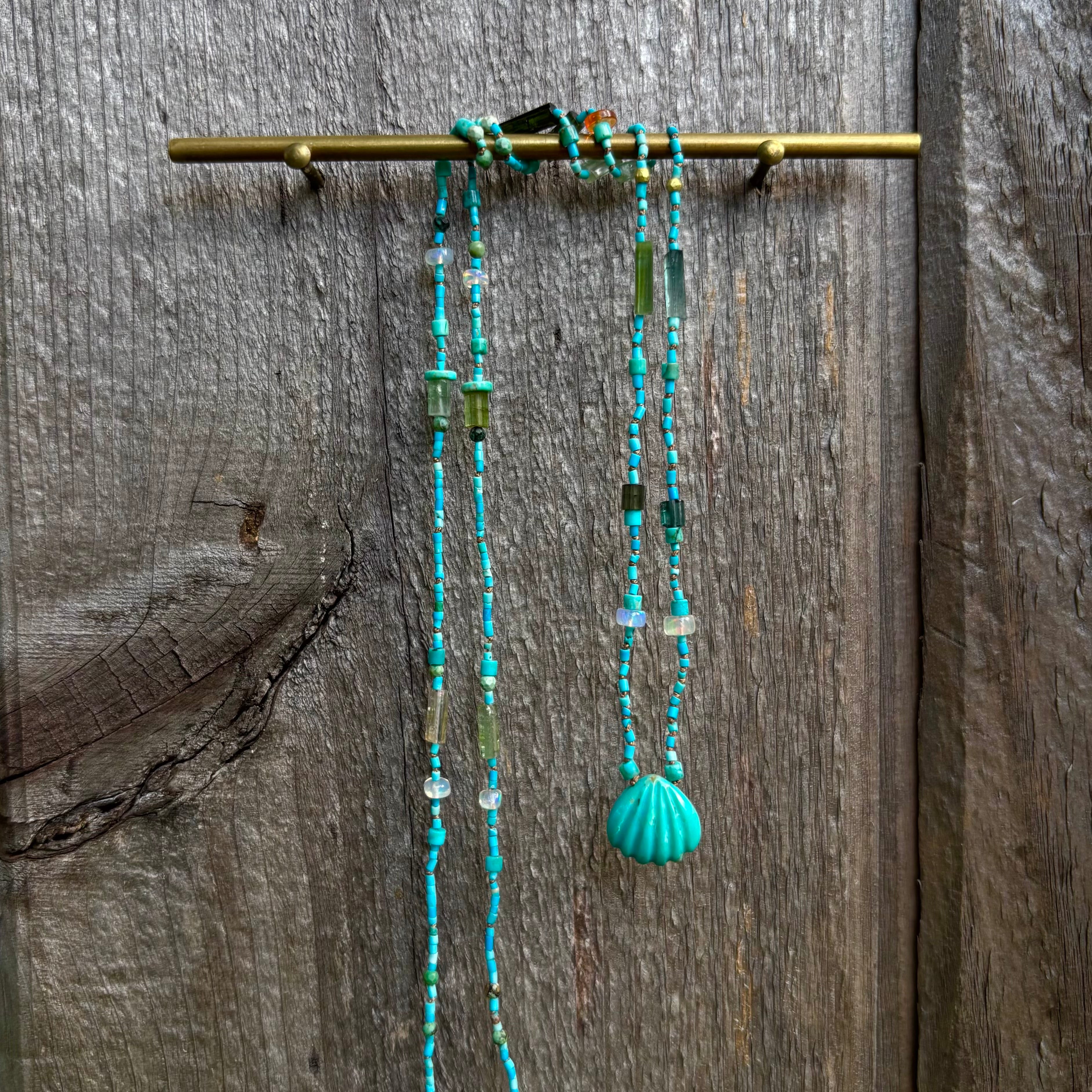 Delicate Coastal Knot in Mermaid