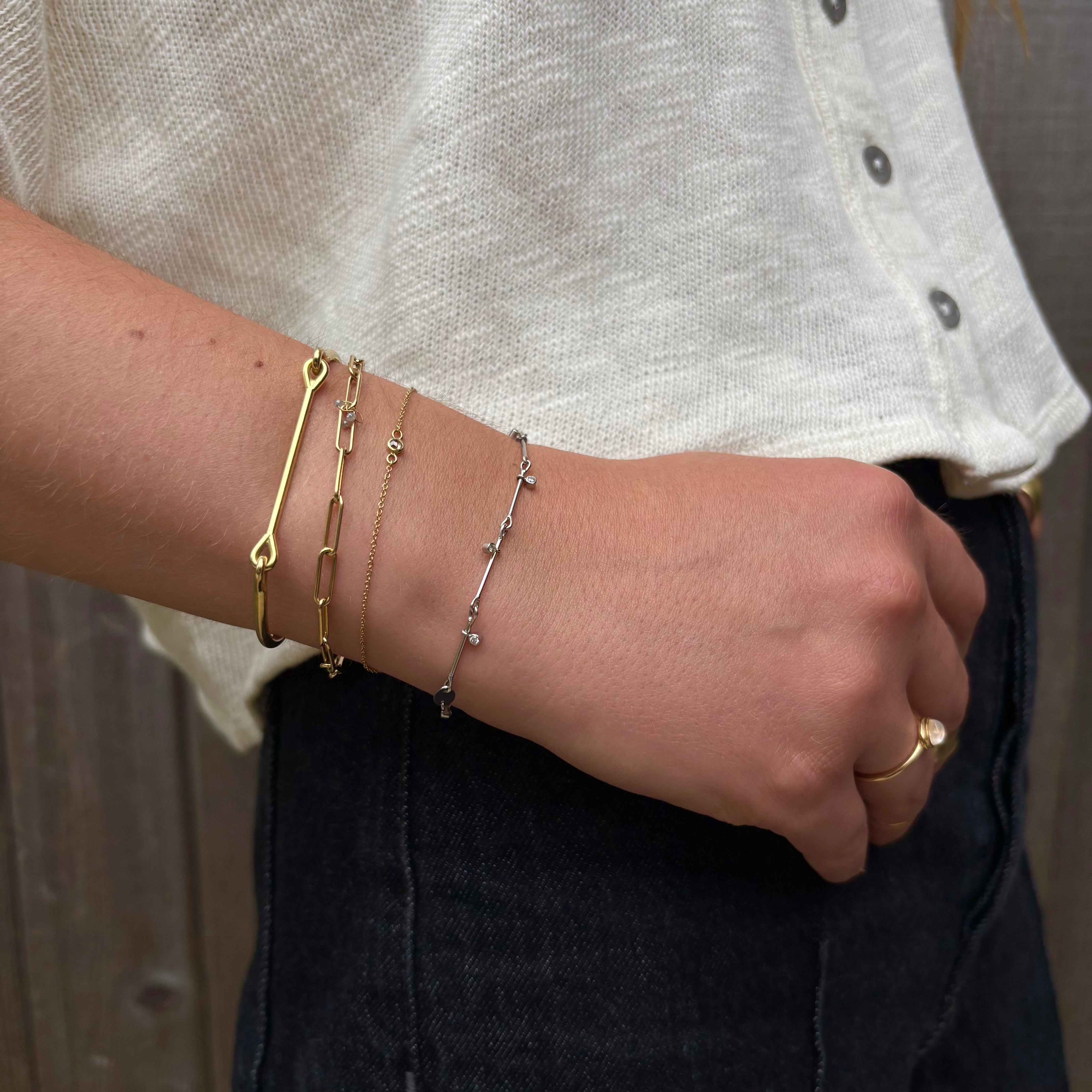Needle Eye Chain Bracelet in Platinum with Diamonds
