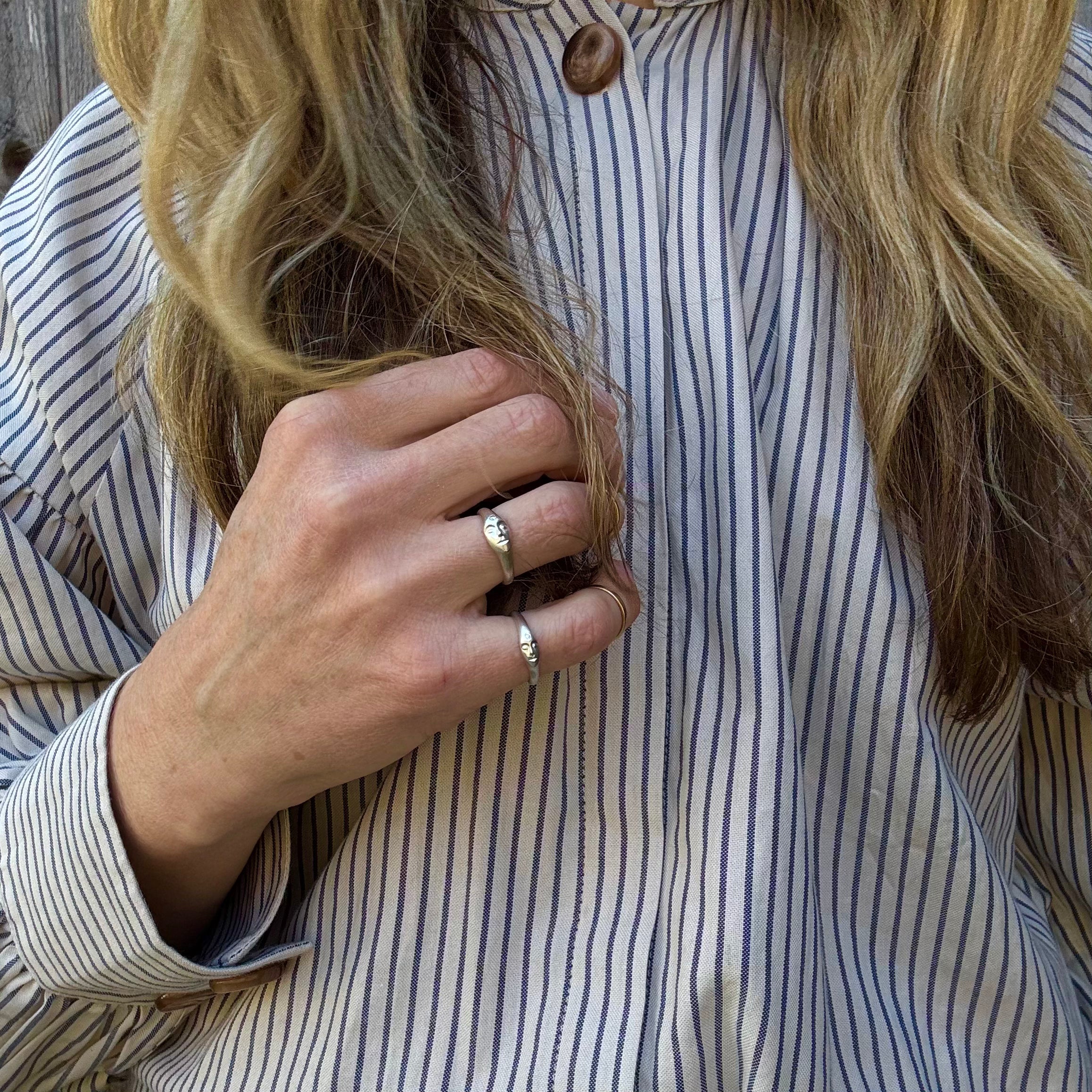 Little Grey Lady Cameo Ring in Bright Silver with a Diamond